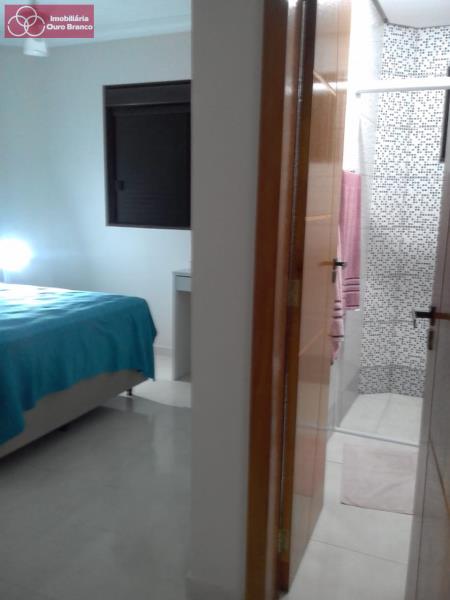 Apartamento à venda com 2 quartos, 72m² - Foto 3