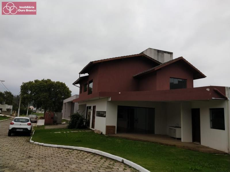 Casa à venda com 4 quartos, 237m² - Foto 2