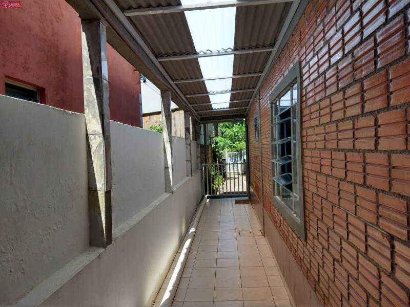 Casa à venda com 3 quartos, 70m² - Foto 24