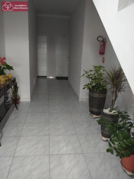 Apartamento à venda com 2 quartos, 63m² - Foto 3