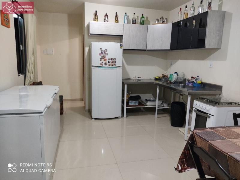 Casa à venda com 2 quartos, 175m² - Foto 13