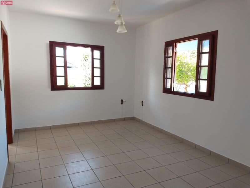 Casa à venda com 3 quartos, 148m² - Foto 14