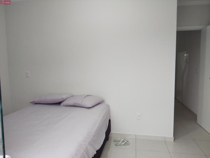 Apartamento à venda com 2 quartos, 57m² - Foto 23