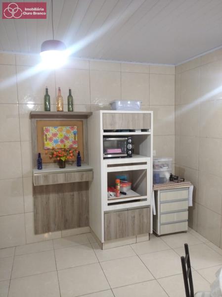 Casa à venda com 5 quartos, 200m² - Foto 10