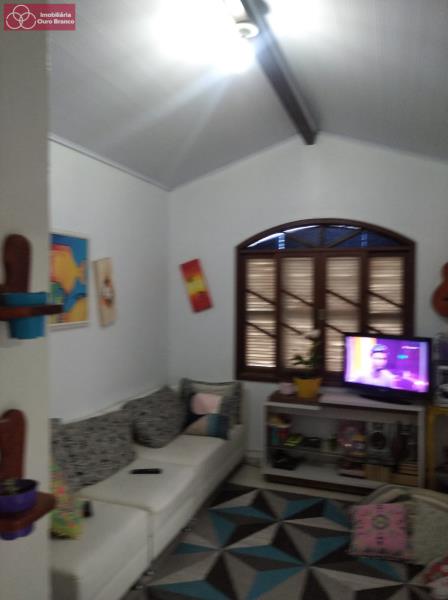 Casa à venda com 5 quartos, 200m² - Foto 20