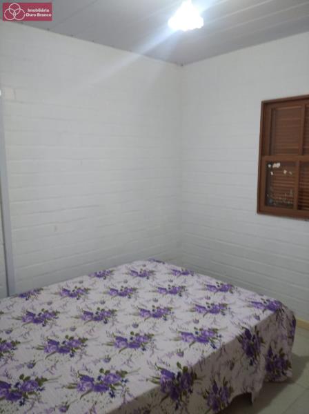 Casa à venda com 5 quartos, 200m² - Foto 28