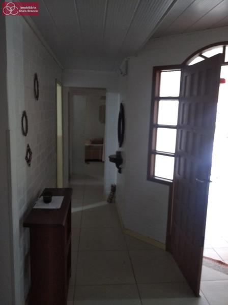 Casa à venda com 5 quartos, 200m² - Foto 29