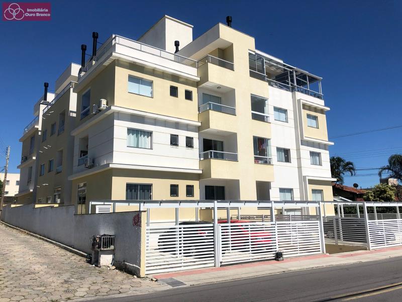 Apartamento à venda com 2 quartos, 64m² - Foto 2