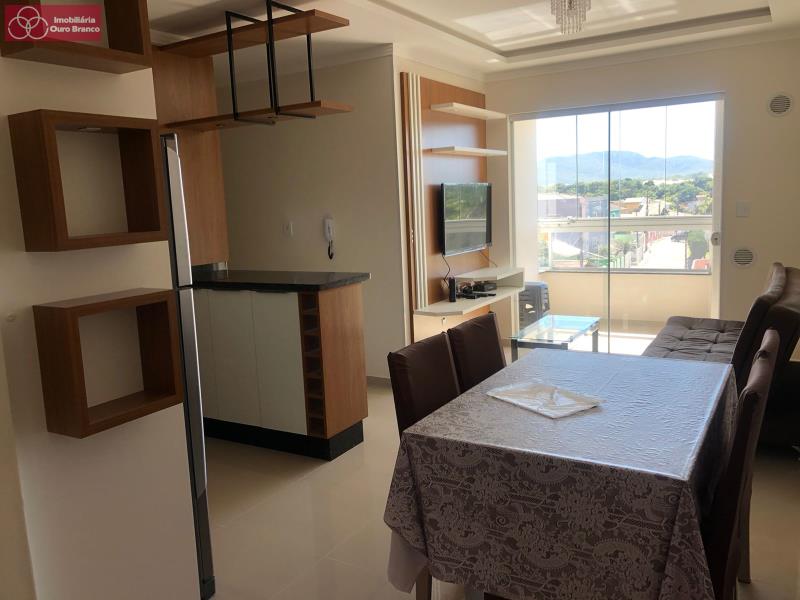 Apartamento à venda com 2 quartos, 64m² - Foto 5