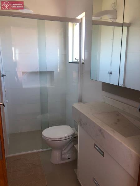 Apartamento à venda com 2 quartos, 64m² - Foto 19