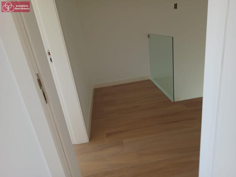 Casa à venda com 3 quartos, 136m² - Foto 11