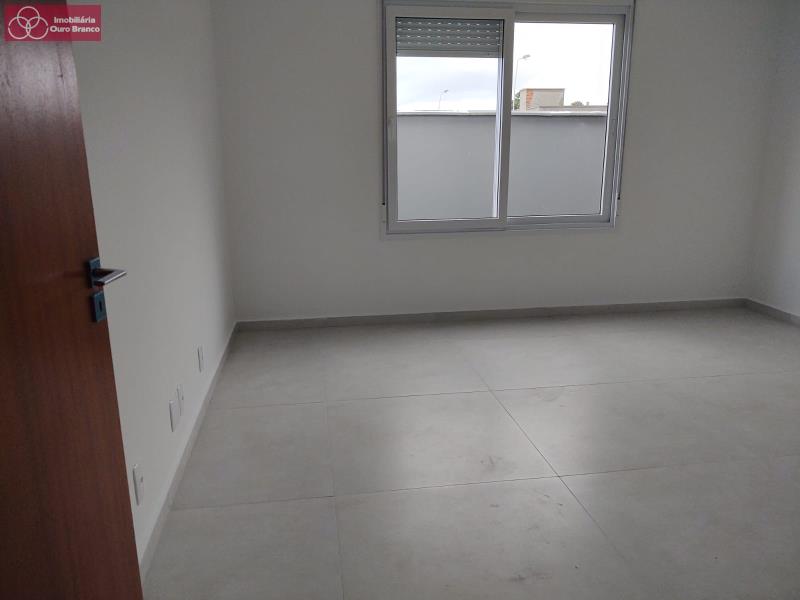 Casa à venda com 3 quartos, 306m² - Foto 17