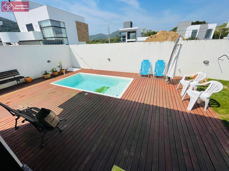 Casa à venda com 3 quartos, 117m² - Foto 11