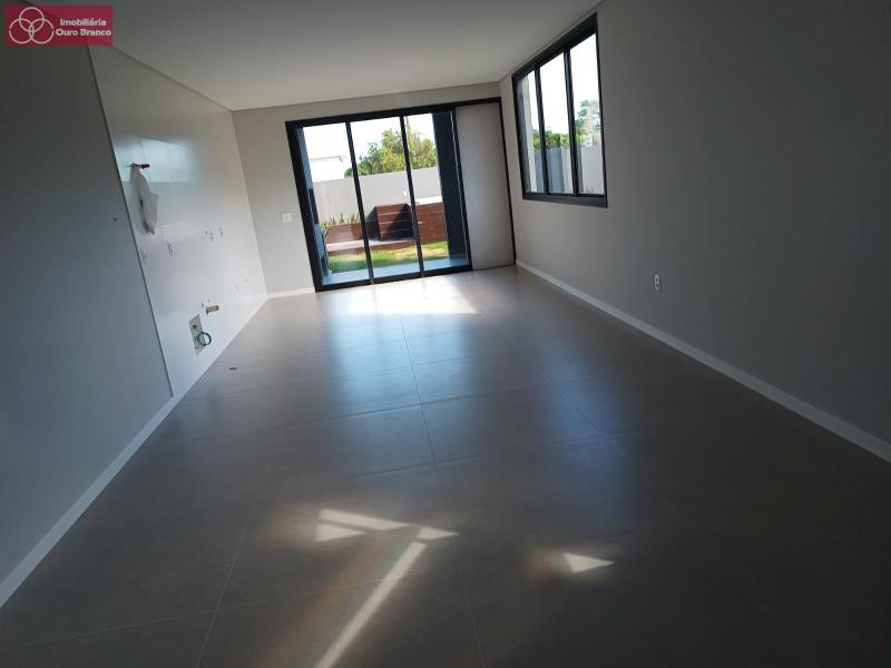 Casa à venda com 3 quartos, 100m² - Foto 8