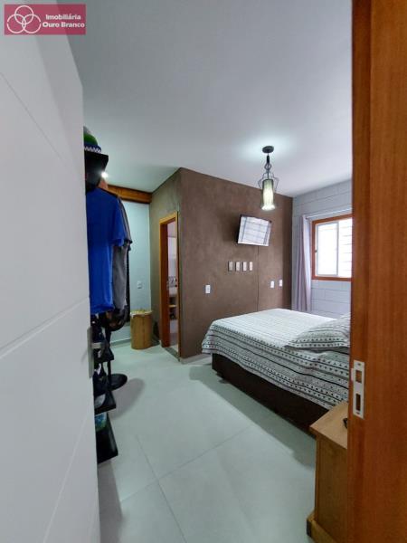 Casa à venda com 2 quartos, 230m² - Foto 12