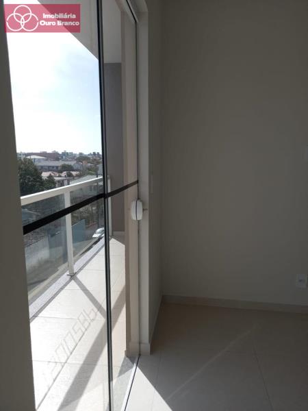 Apartamento para alugar com 2 quartos, 60m² - Foto 2