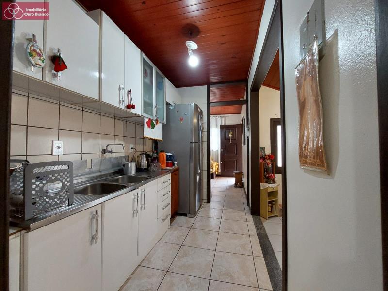 Casa à venda com 2 quartos, 100m² - Foto 5