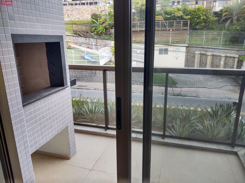 Apartamento à venda com 2 quartos, 77m² - Foto 7