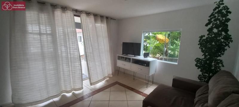 Casa à venda com 3 quartos, 260m² - Foto 11