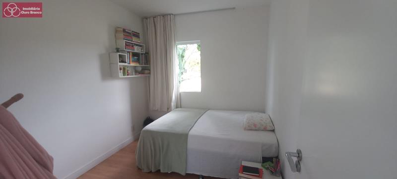 Casa à venda com 3 quartos, 260m² - Foto 18