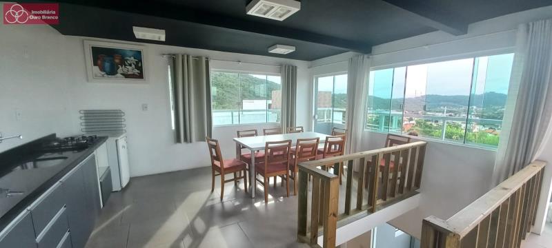 Casa à venda com 3 quartos, 260m² - Foto 21