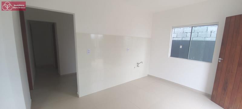 Casa à venda com 3 quartos, 63m² - Foto 5