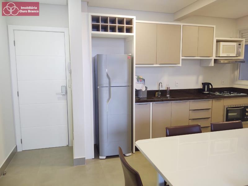 Apartamento para alugar com 2 quartos, 65m² - Foto 6