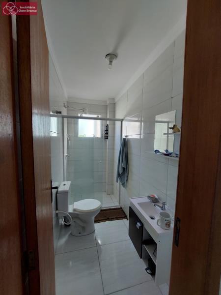 Apartamento para alugar com 2 quartos, 60m² - Foto 6