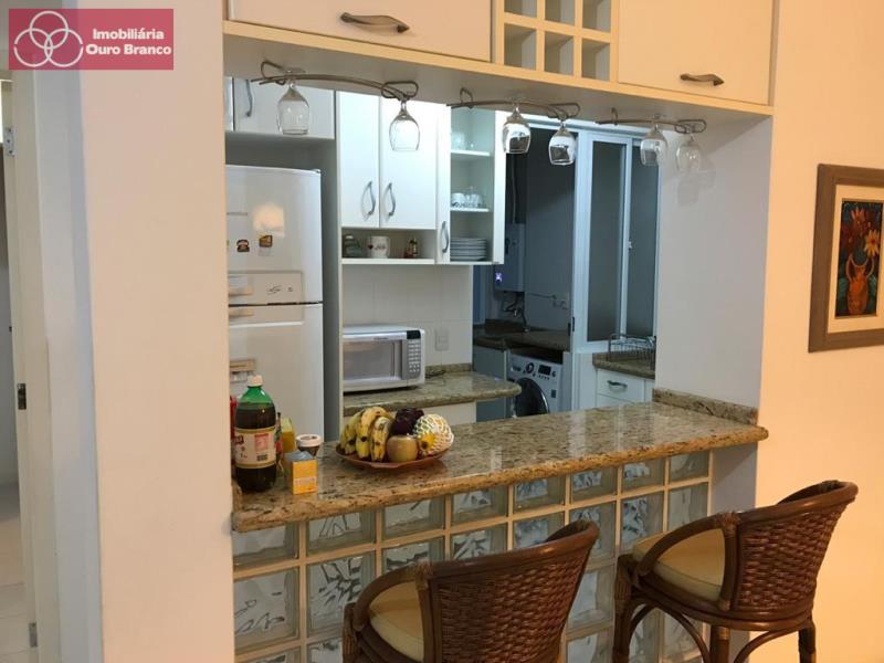 Apartamento à venda com 2 quartos, 80m² - Foto 18