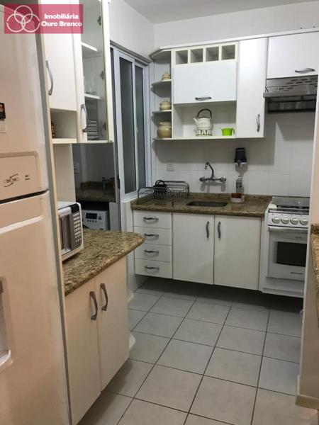 Apartamento à venda com 2 quartos, 80m² - Foto 20