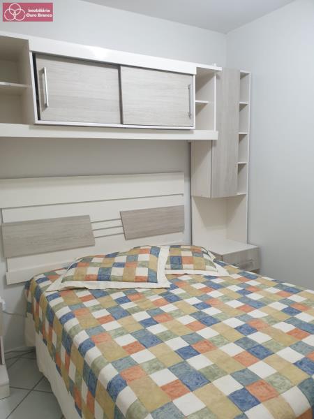 Apartamento à venda com 2 quartos, 54m² - Foto 17