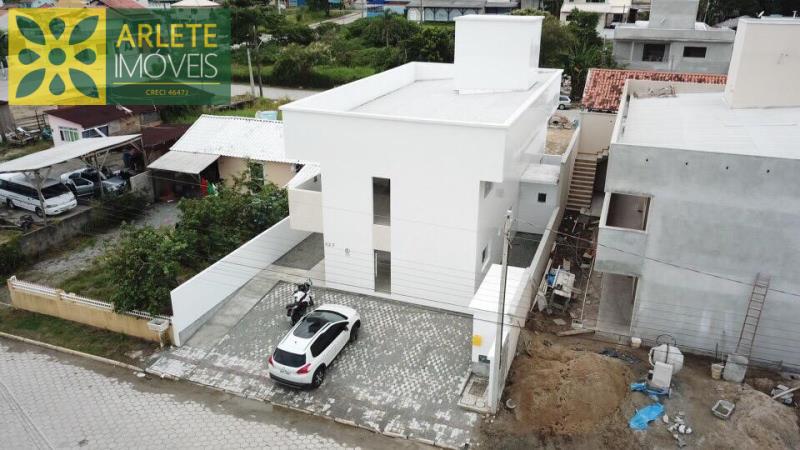 apartamento-codigo-4014-aluguel-anual-no-bairro-jose-amandio-na-cidade-de-bombinhas