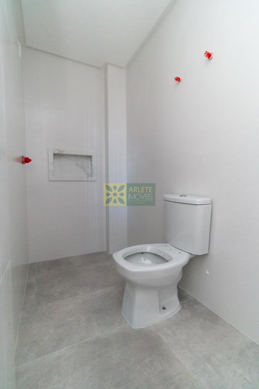 Apartamento à venda com 2 quartos, 100m² - Foto 5