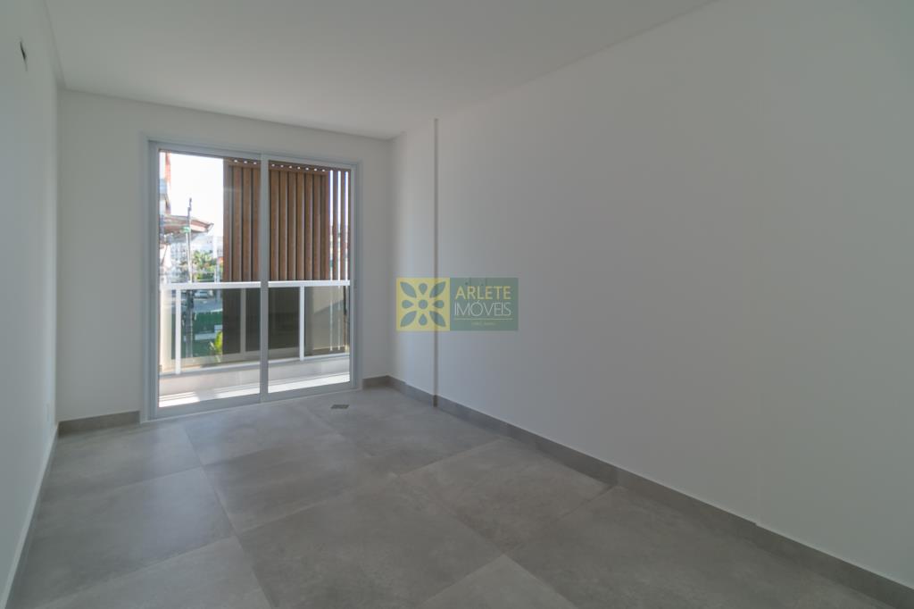 Apartamento à venda com 2 quartos, 100m² - Foto 8