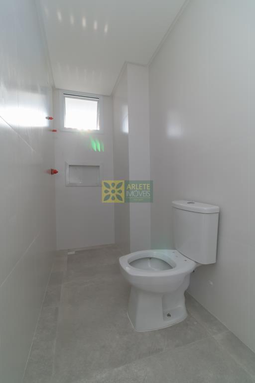 Apartamento à venda com 2 quartos, 109m² - Foto 5