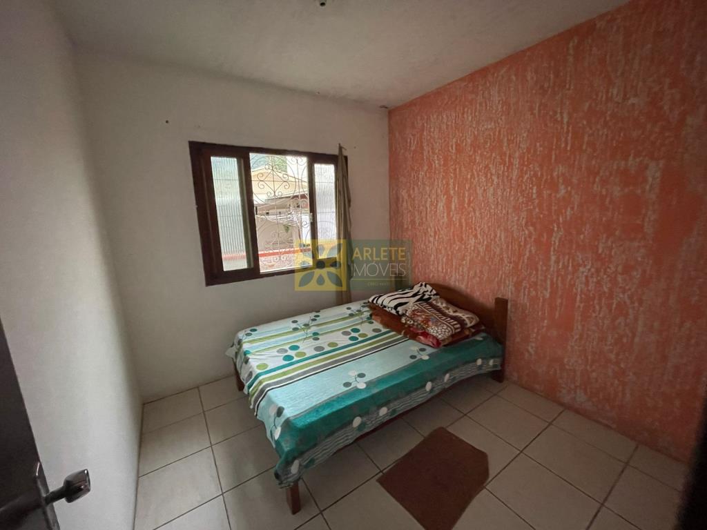 Casa à venda com 3 quartos, 120m² - Foto 17