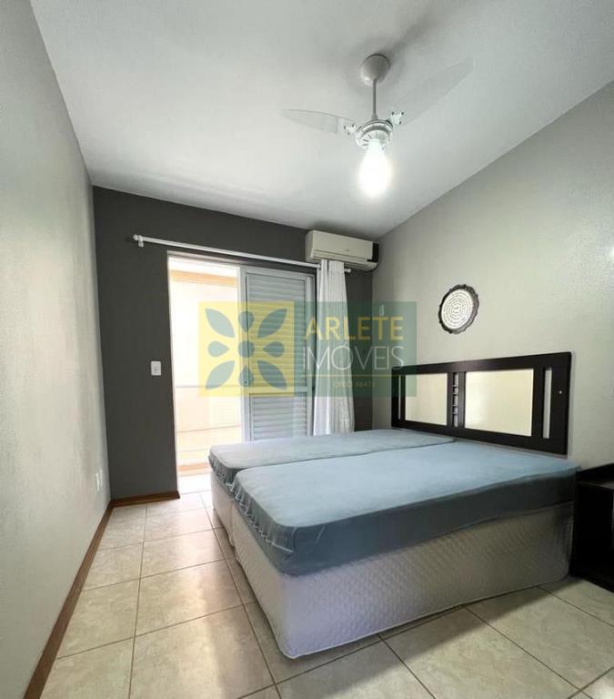 Apartamento à venda com 3 quartos, 197m² - Foto 13