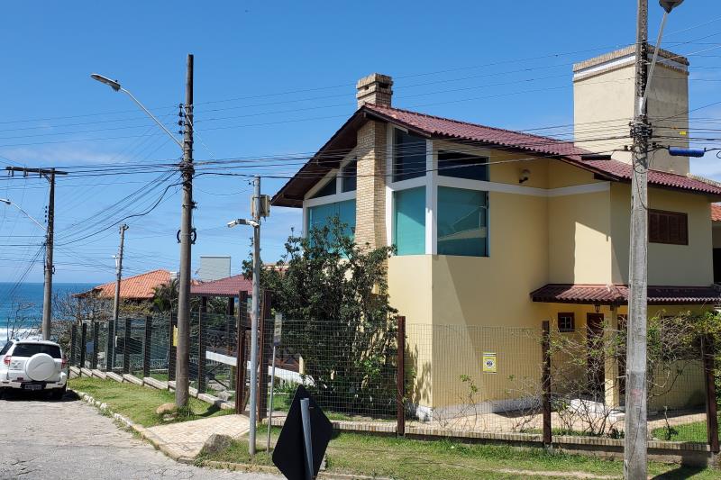 Casa Código 39 para Temporada no bairro Morrinhos na cidade de Garopaba