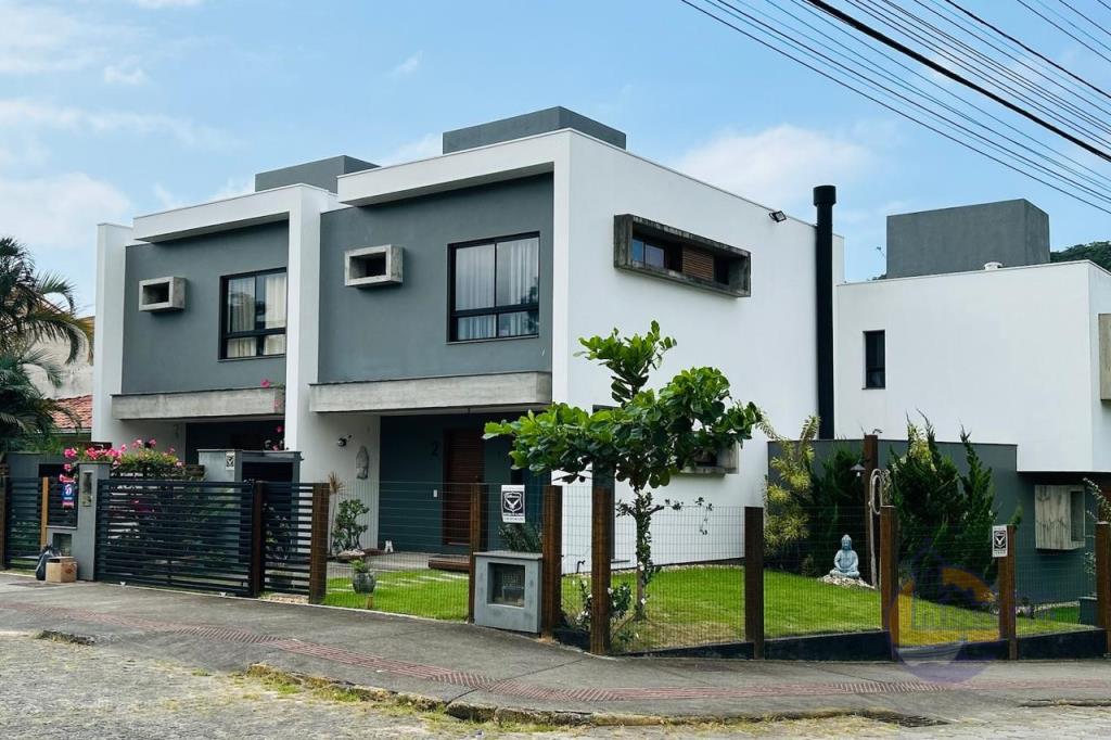 Casa Geminada Código 211 para Venda no bairro Panorâmico na cidade de Garopaba